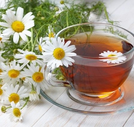 usos del té de manzanilla en tu vida diaria