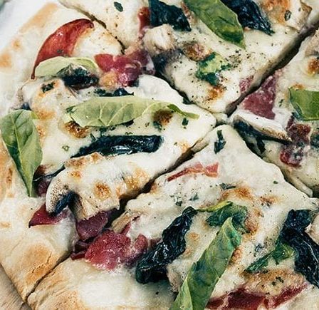 "pizza de champiñones"
