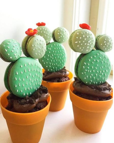 "bocadillos en forma de cactus"
