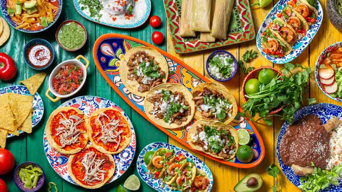 Platos con ingredientes de la cocina mexicana