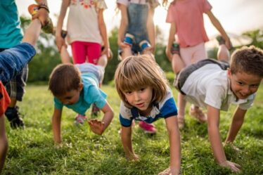 Motricidad gruesa en niños pequeños