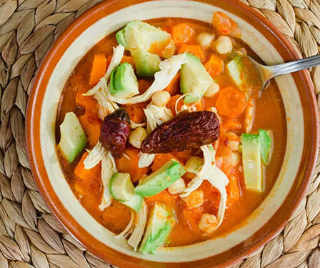 caldo tlalpeño